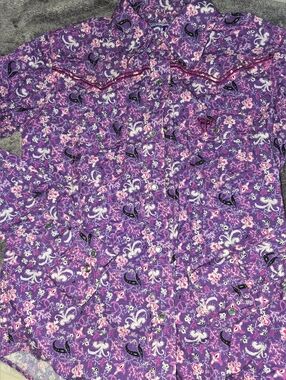 Cowgirl Hardware Girls Western Snap Shirt Purple Floral Paisley Medium Rodeo